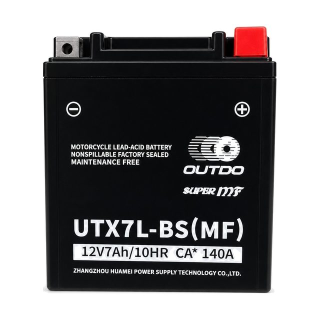 OUTDO UTX7L-BS, batteria moto YTX7L-BS vista frontalmente con entrambi i terminali