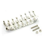 Vista lateral del conector OBD2 hembra universal