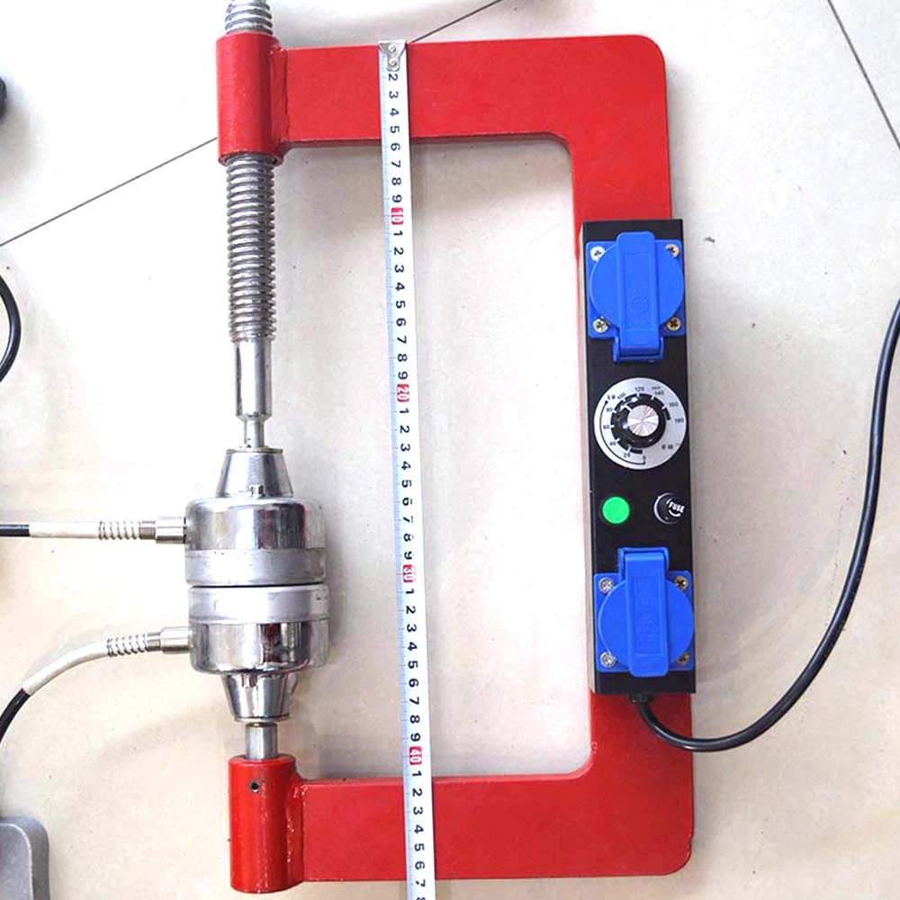 Attrezzatura per riparazione pneumatici con vulcanizzatore automatico a temperatura costante