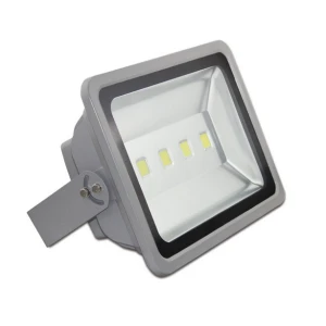 Faro LED 200W 3000K luce calda per esterni