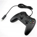 Controller compatibile Xbox One con cavo per Xbox 1 e PC Windows 8/10/11