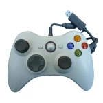 Controller cablato Xbox 360 compatibile bianco - ergonomico e preciso