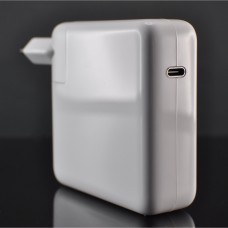 Nuovo adattatore di alimentazione USB-C Apple 87W per MacBook Pro 15 pollici (2016 o successivo) APPLE  22.00 euro - satkit