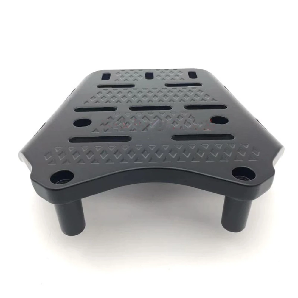 Soporte parrilla trasera Honda PCX150 instalado en motocicleta